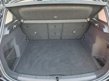 BMW 218i Head-Up DAB LED WLAN RFK Komfortzg. Shz