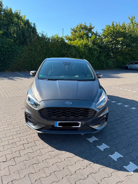Image of Ford S-Max