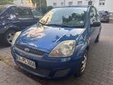 Ford Fiesta 1,3 44 kW Style Style - Ford Fiesta aus 2007: ST