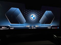 Fahrzeugabbildung BMW X1 20 d xDrive xLine -- AHK/ ACC/ DrivingPlus