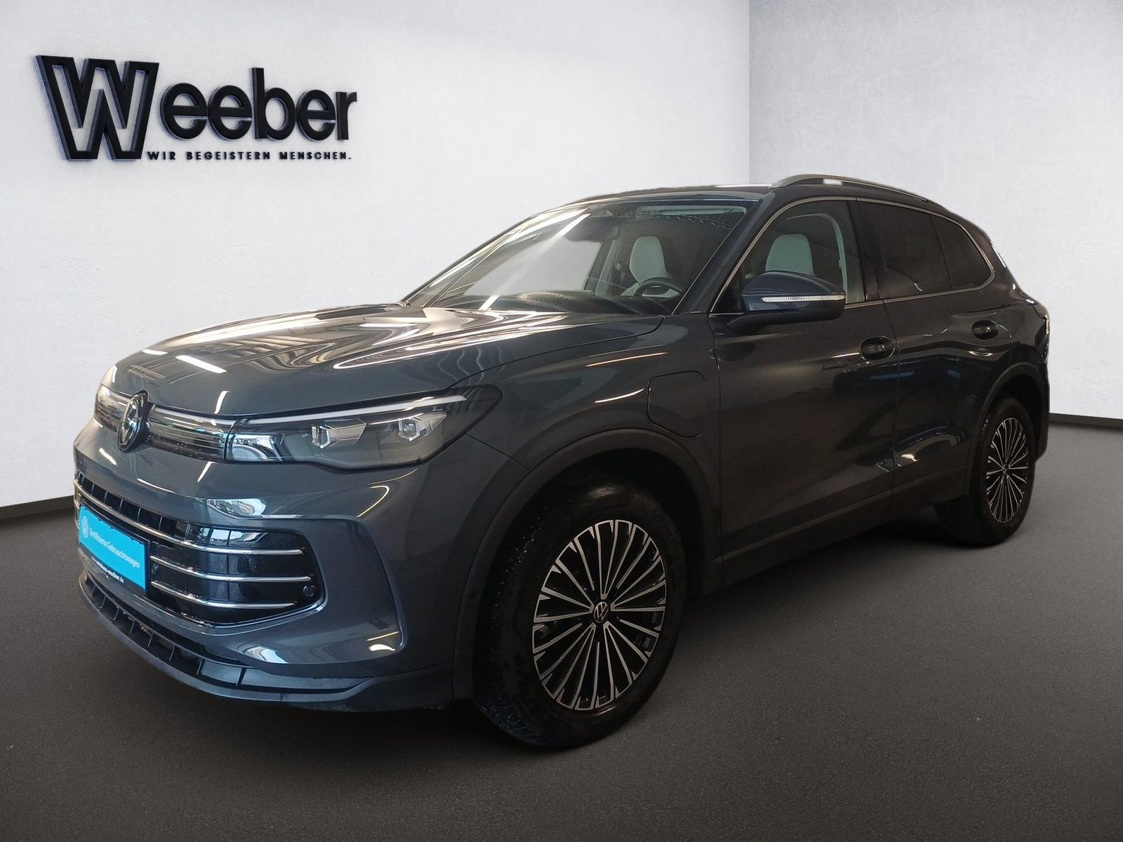 Volkswagen Tiguan eHybrid Elegance AHK NAVI ACC SIDE foto 3