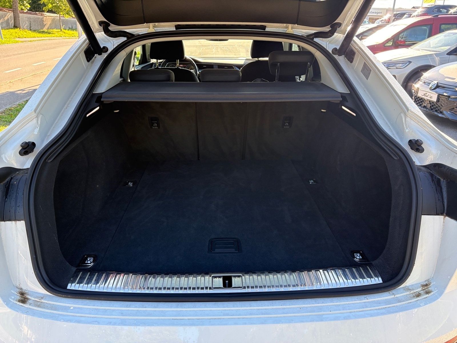 Audi e-tron - Bild 16