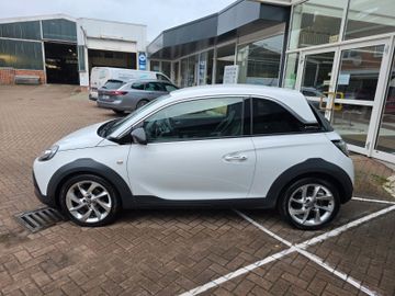 Bild 3 Opel Adam Rocks 1.4