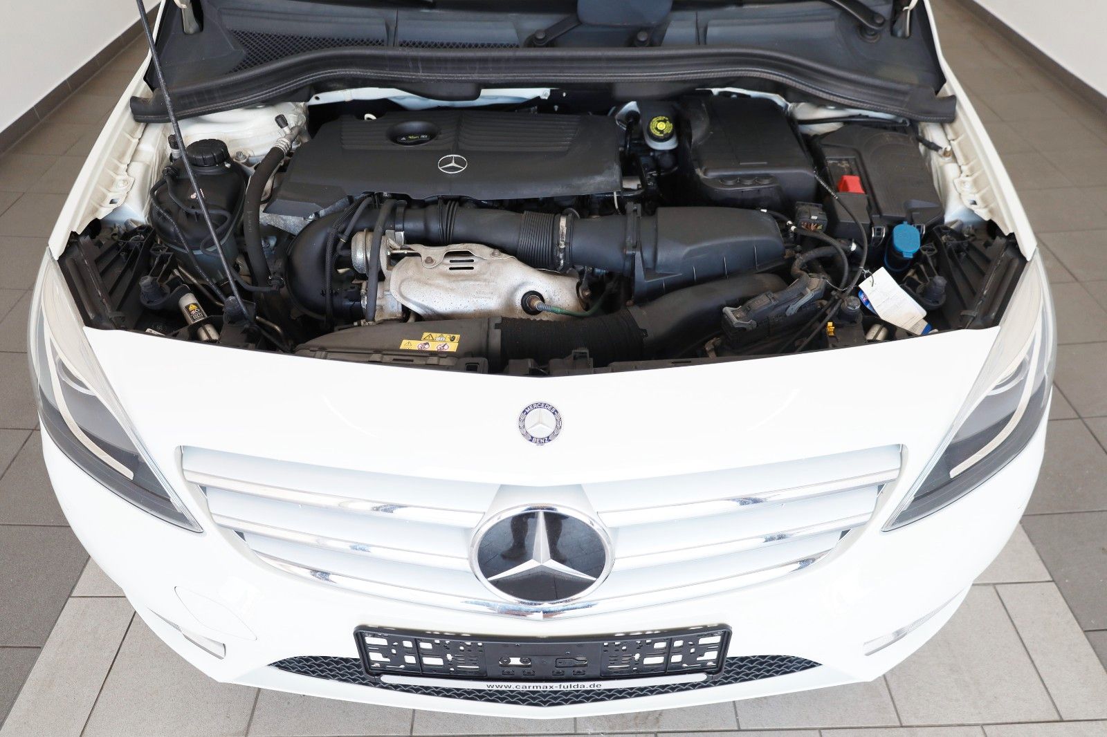 Fahrzeugabbildung Mercedes-Benz B 180 Leder,Navi,Xenon,SH,PDC,SR+WR