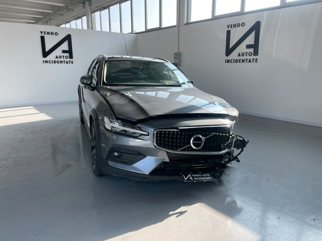 Volvo V60 CROSS COUNTRY 2.0 D4 190CV AWD GEARTRONIC