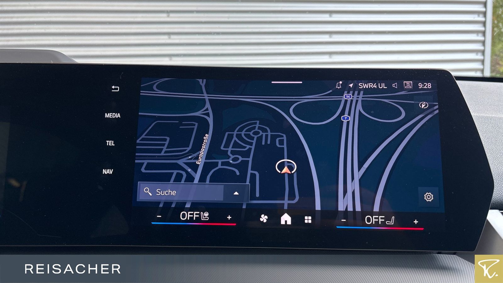 BMW X1 sDrive 20d A LCProf AHK HUD DA PA adaptLED foto 12