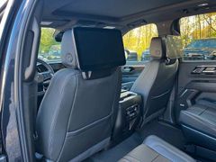 CHEVROLET Suburban High Country 6.2l V8 MY26