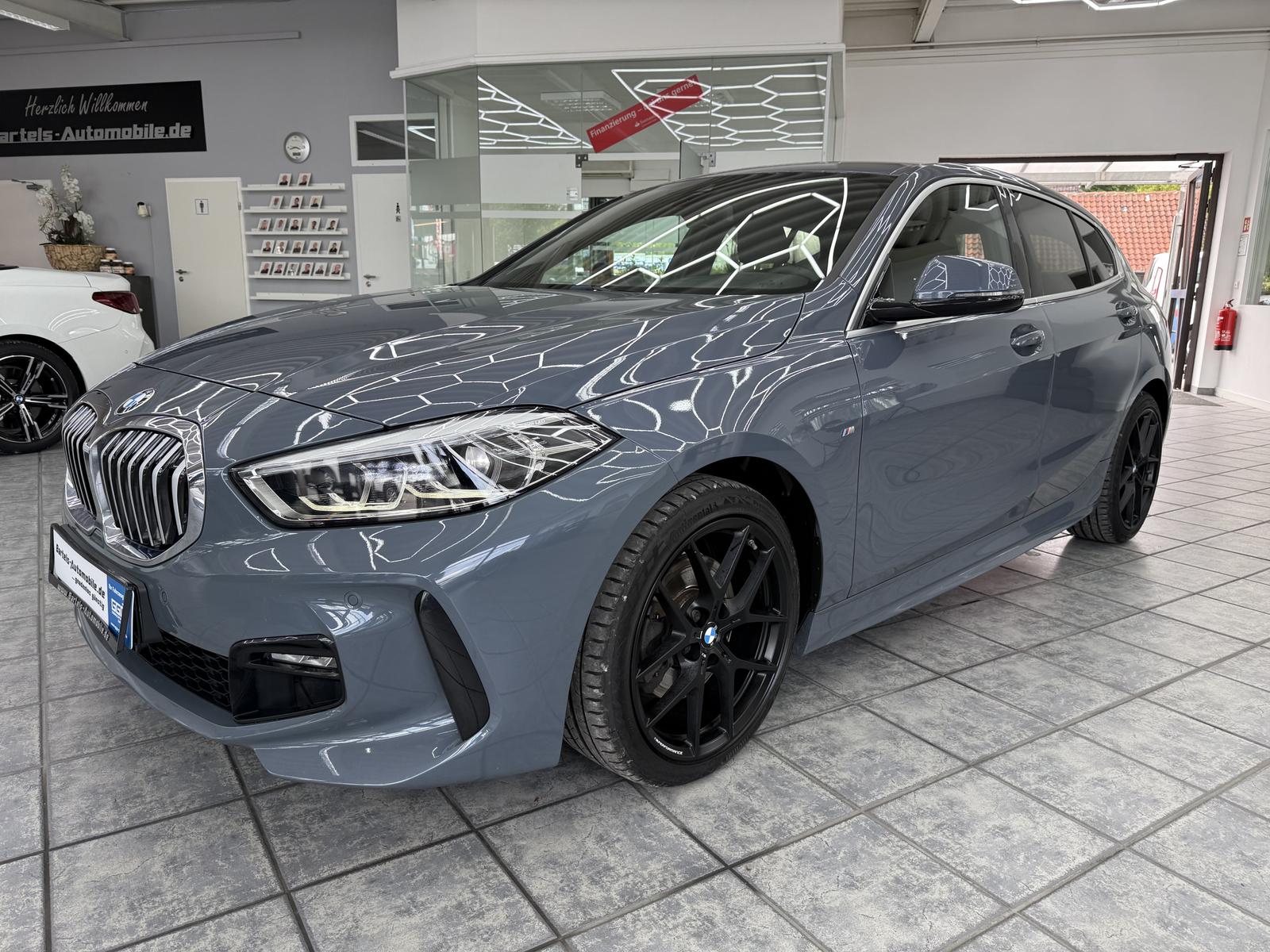 BMW 118 i M Sport, El Sitze Leder, PDC, Sitzheiz, миниатюра 3