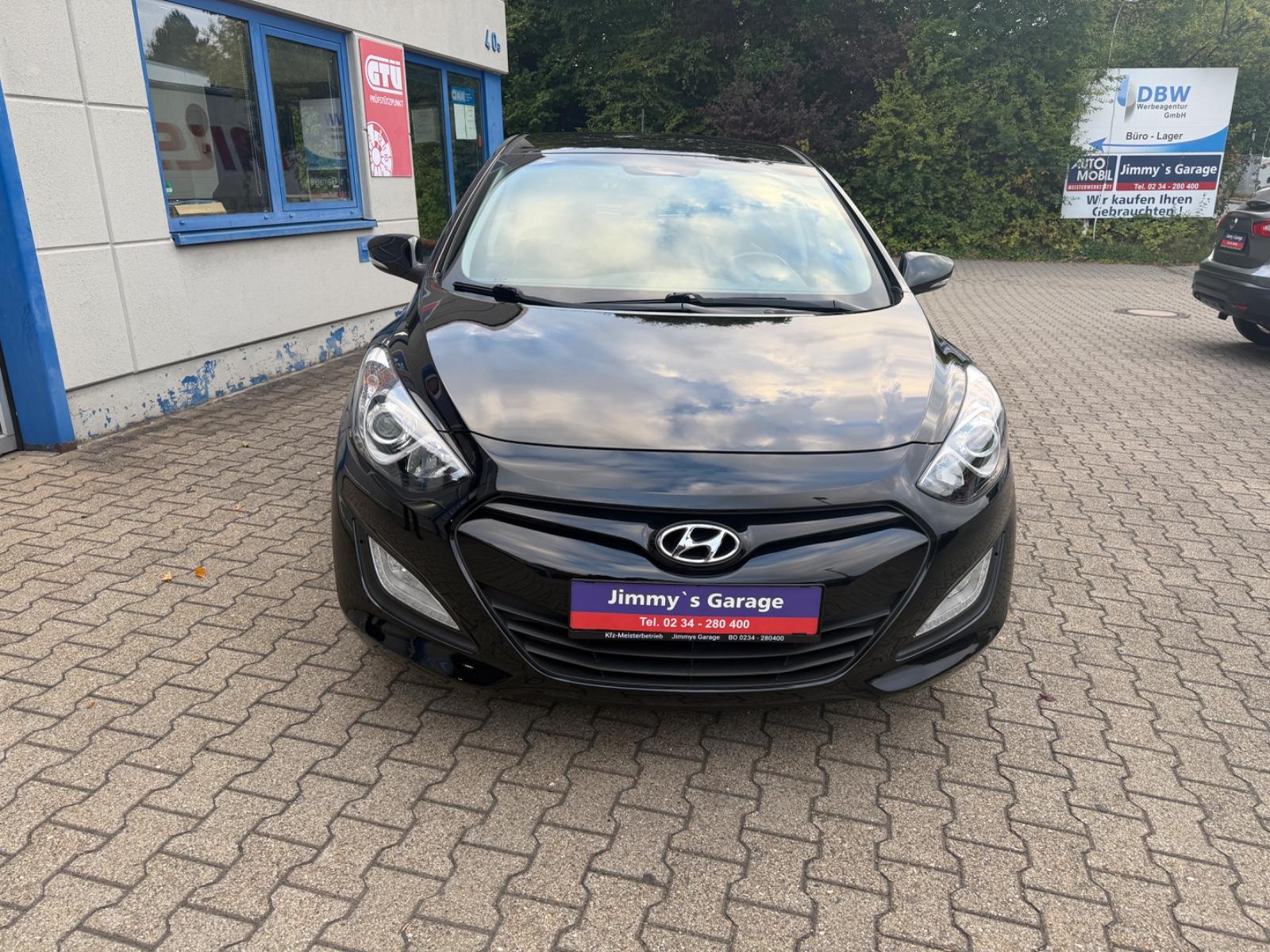 Hyundai i30 FIFA World Cup Edition