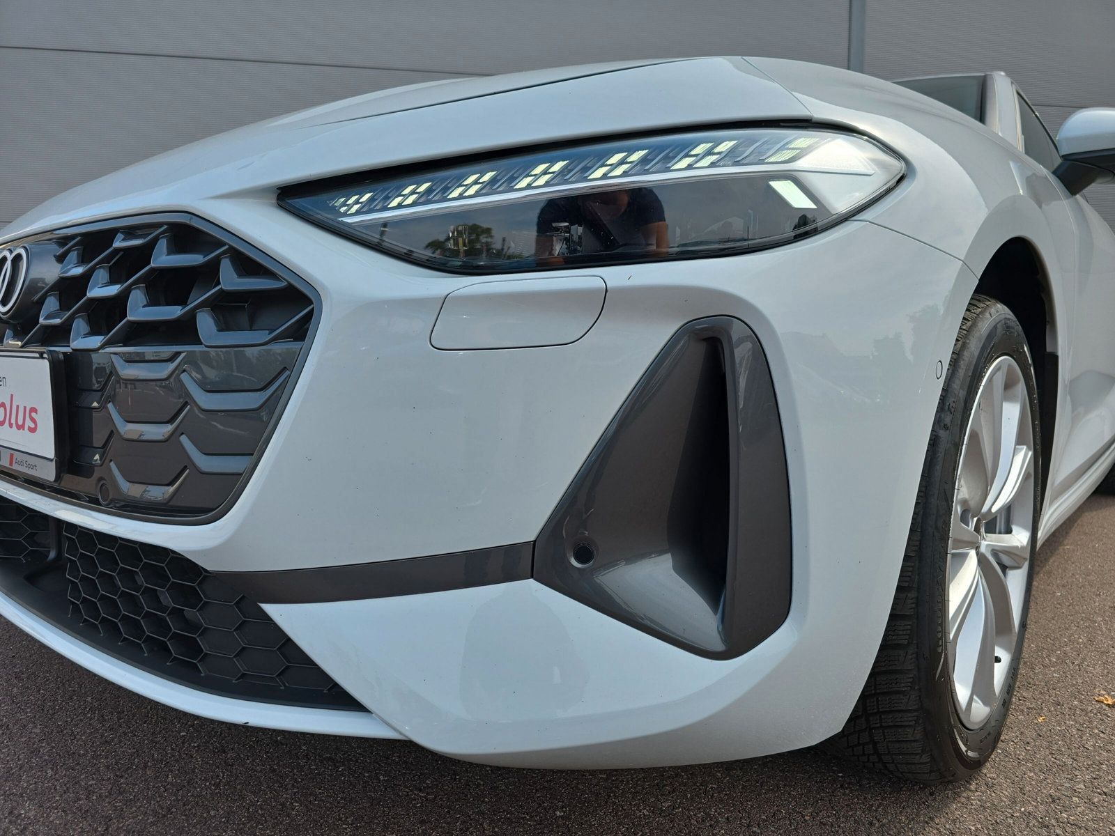 Fahrzeugabbildung Audi A5 Avant TFSI LED+ TECH KAMERA eSITZ AHK