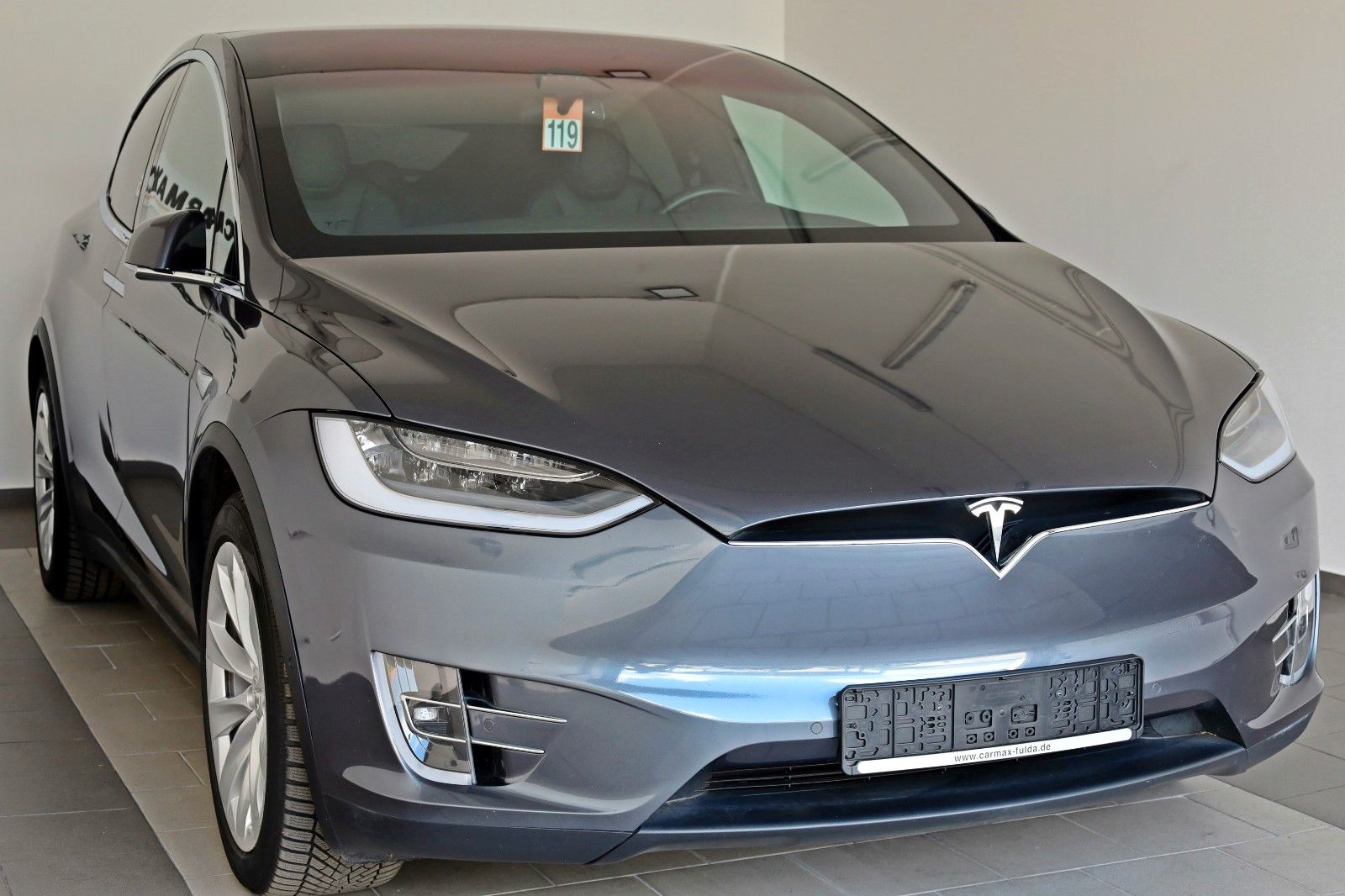 Fahrzeugabbildung Tesla Model X Long Range 100kWh 562CV,SH,Kamera,Pano