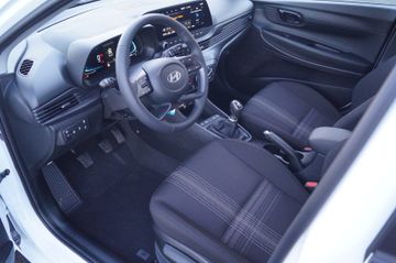 Hyundai i20 1.0T-GDI NAVI-KLIMA-KAMERA-SHZG-TEMPOMAT-ALU