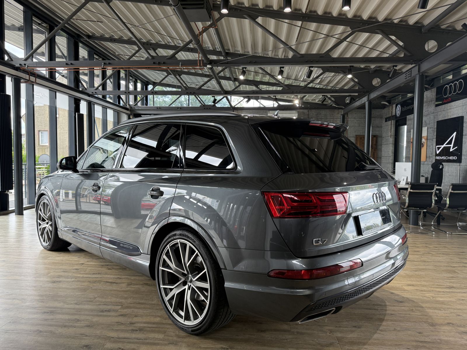 Audi Q7 50 TDI quattro S-Line PANO ACC KAMERA BOSE 22 foto 4