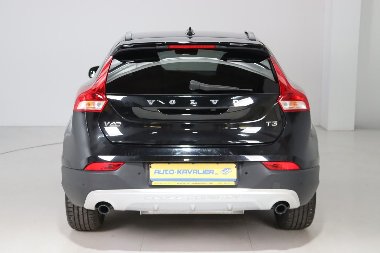Fahrzeugabbildung Volvo V40 Cross Country * LED * Navi * RFK