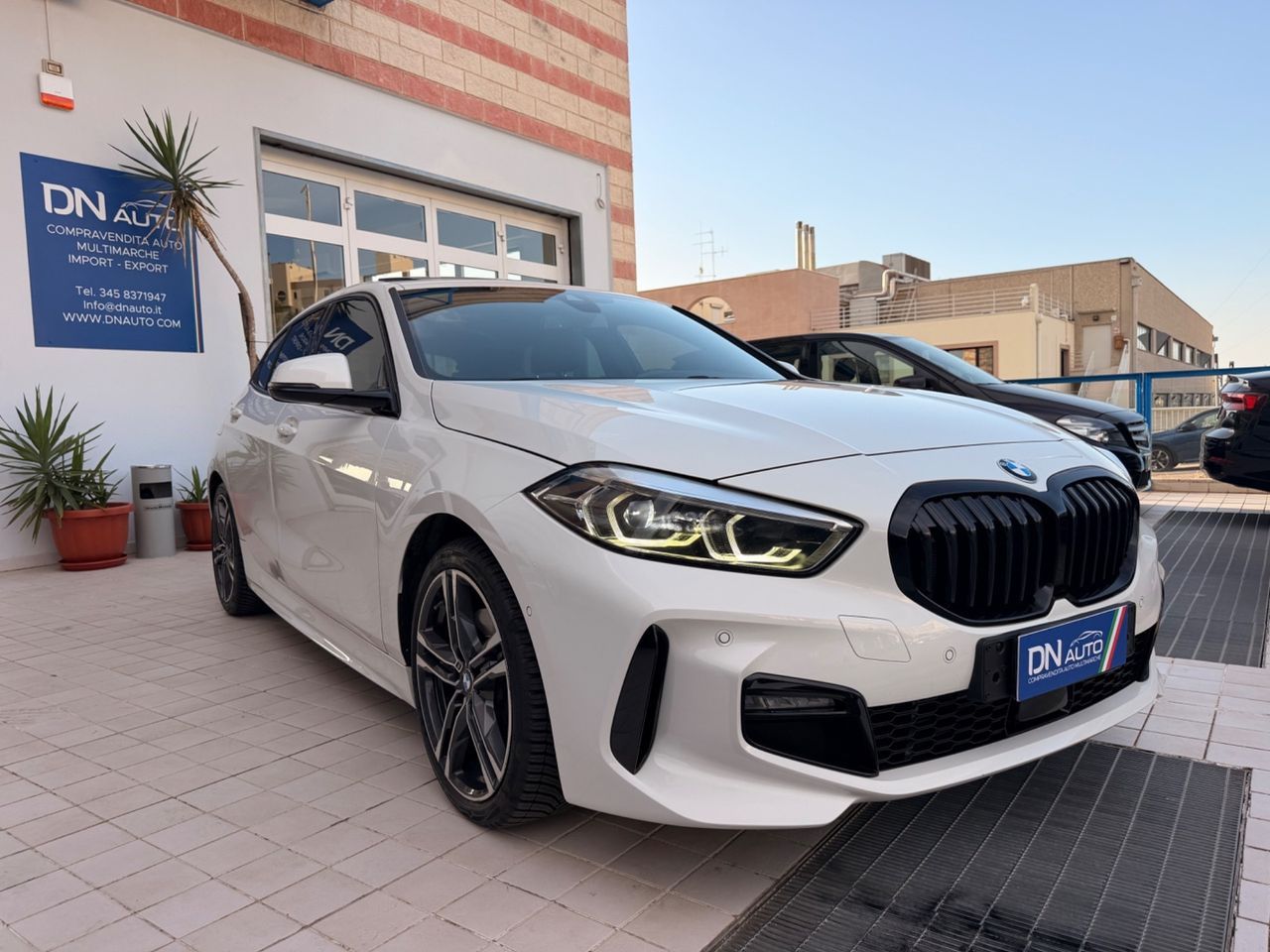 BMW Bmw 118 118d 5p. Msport imagem 3