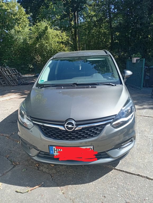 Image of Opel Zafira Tourer