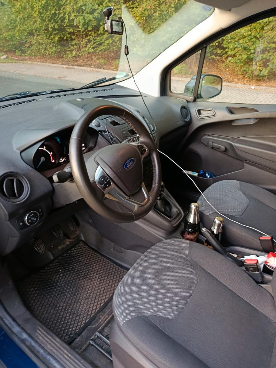 Ford Transit Courier