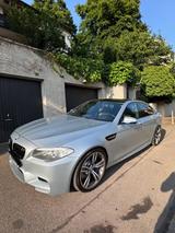 BMW M5  V8 - BMW M5 aus 2012