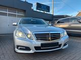 Mercedes-Benz E 220 E Limousine E 220 CDI BL Avantgarde - Mercedes-Benz E 220 aus 2010: Cdi