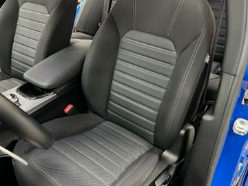 Alfa-Romeo Stelvio - 11