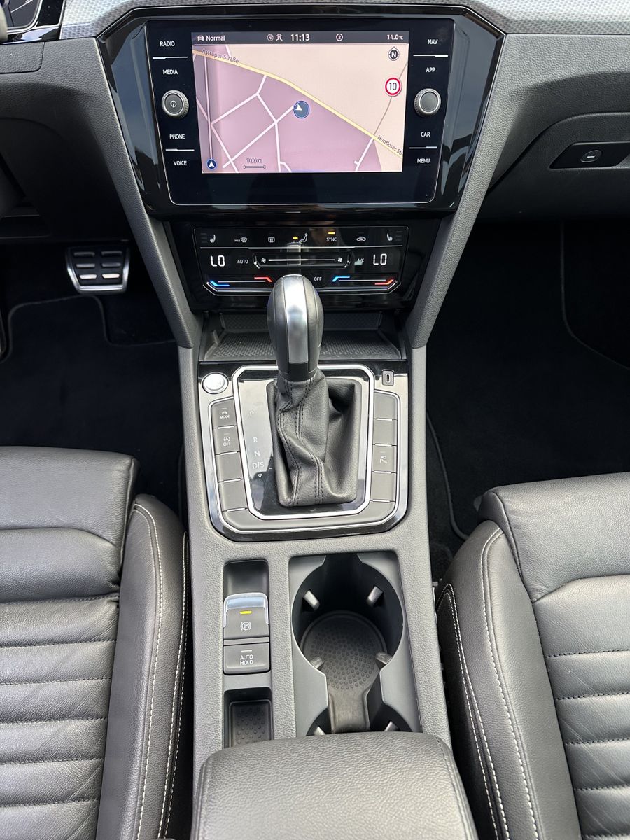 Fahrzeugabbildung Volkswagen Passat Alltrack 4M NAV+LED+AHK+DIGDISPLAY+360°