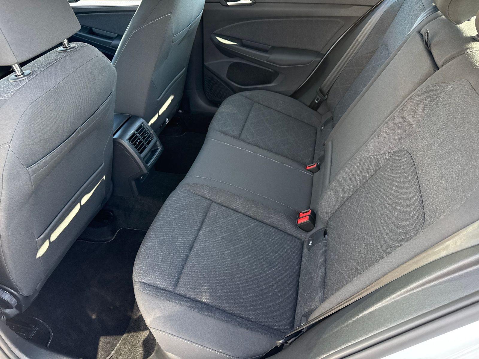 Volkswagen Golf VIII Life 1.5 TSI RFK, NAVI,SHZ, LED, миниатюра 12