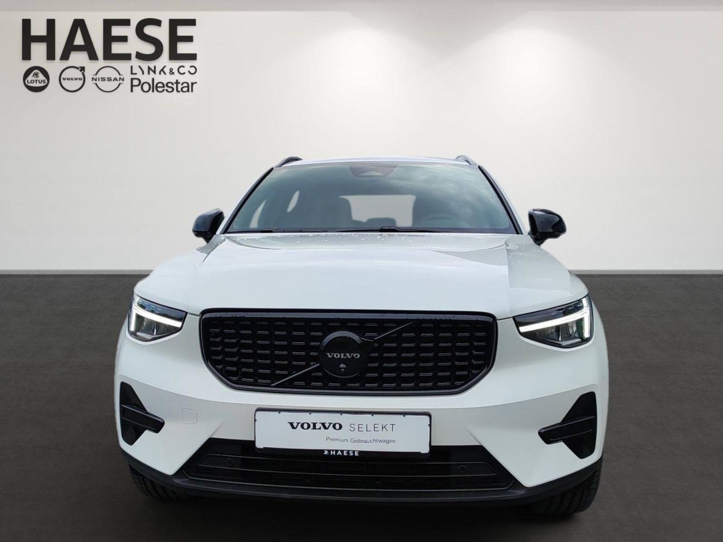Volvo XC40 B3 Plus Black Edition 2WD StandHZG Digitale foto 2