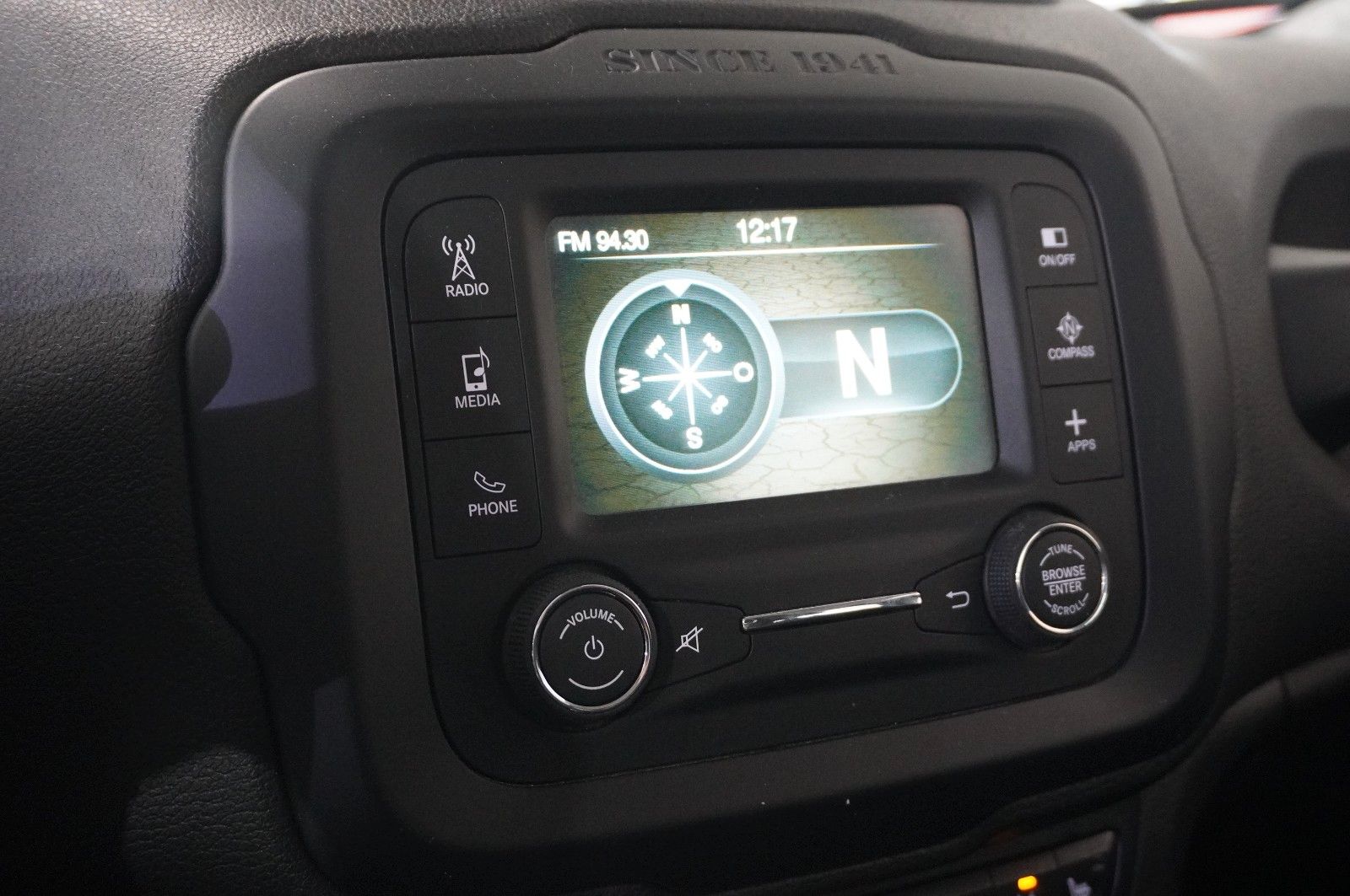 Fahrzeugabbildung Jeep Renegade 1.4T LIMITED KLIMA/SHZ/PDC/TEMP/AHK