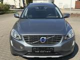 Volvo XC60 Momentum AWD / SitzH / Panorama - gebrauchte Volvo XC60 aus dem Jahr 2016