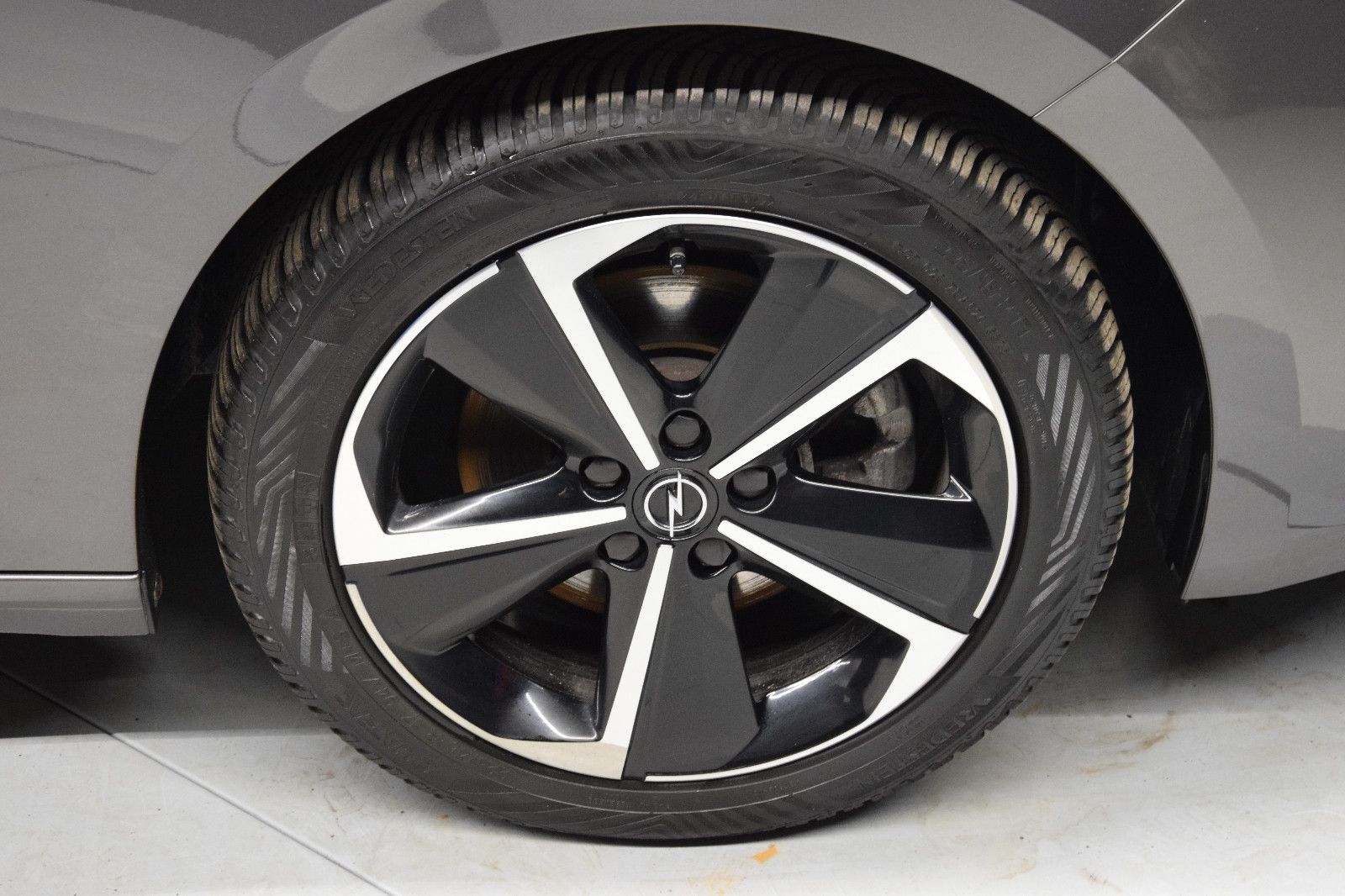 Fahrzeugabbildung Opel Astra L Sports Tourer Elegance AHK Navi Kamera