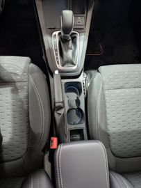 Ford Puma Titanium Automatik NEUES MODELL