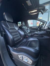 صورة مصغرة 21 لـ 2016 Porsche CAYENNE