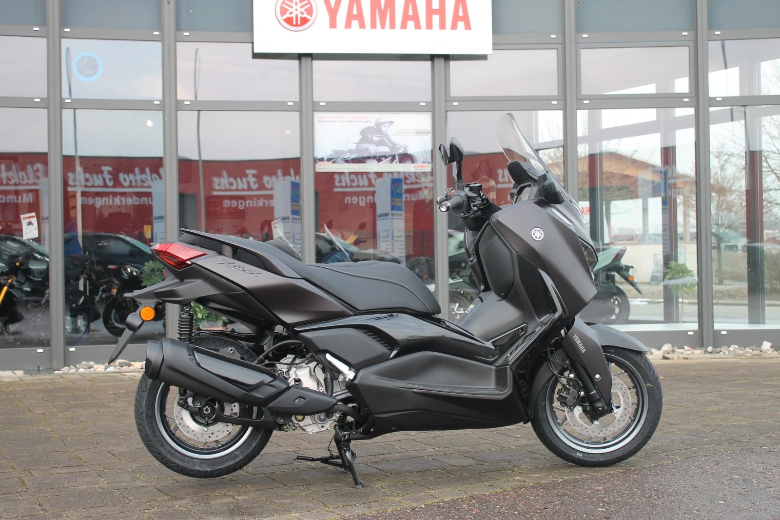 Yamaha XMAX 300 Tech MAX+