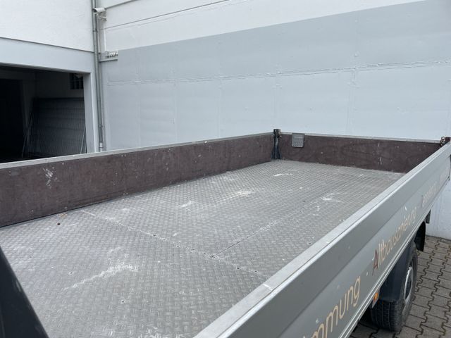 Crafter 35 2.0 TDI Pritsche lang AHK/Bluetooth