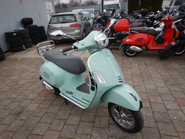 Vespa GTS