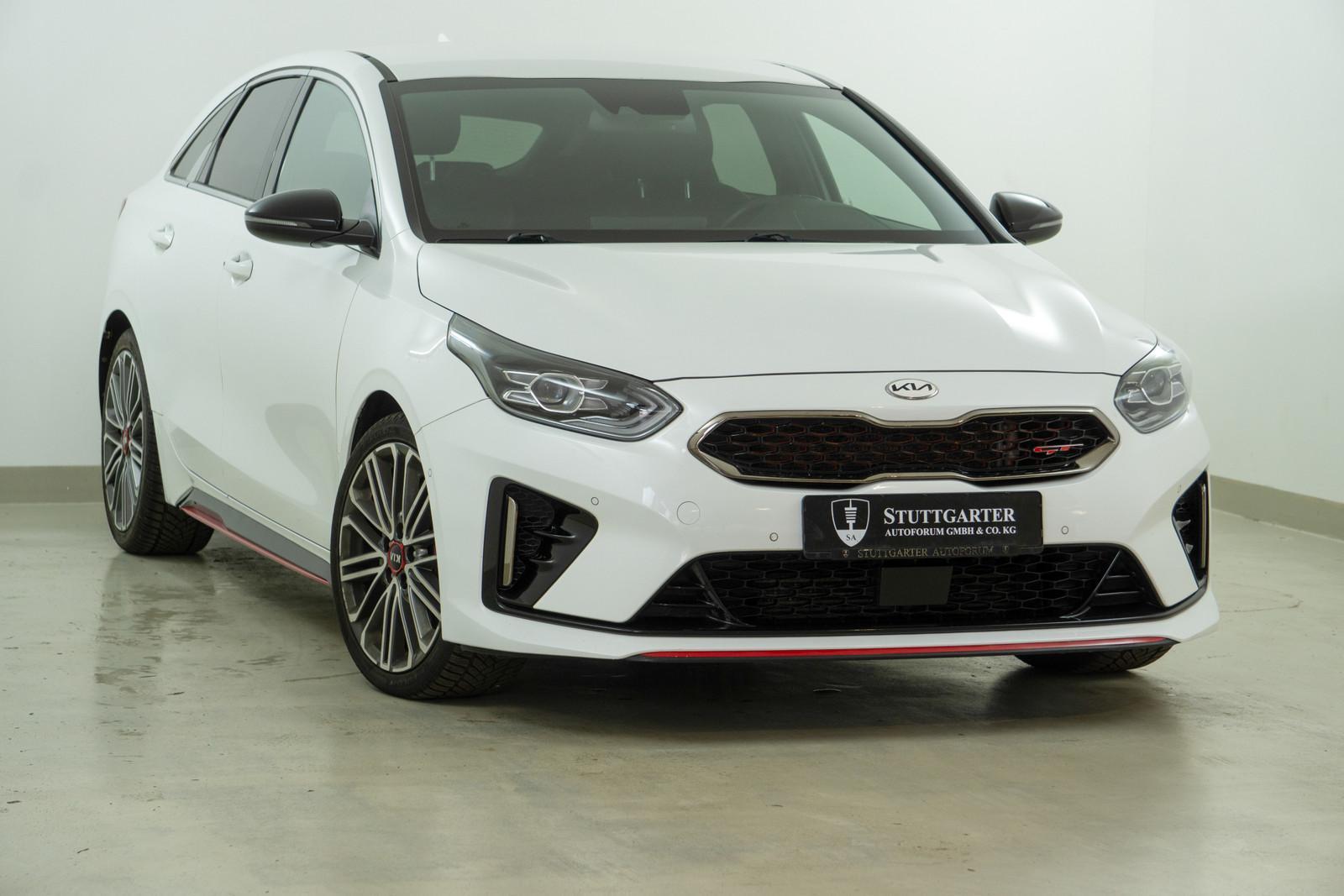 Kia pro cee'd / ProCeed