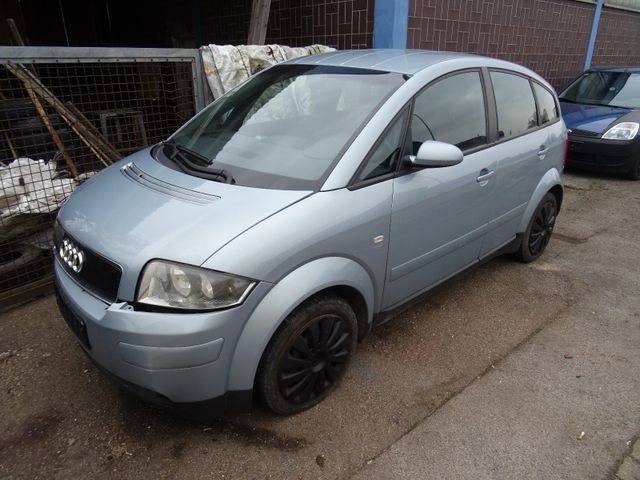 Audi A2 1.4 HU 10/2025 Frontschaden