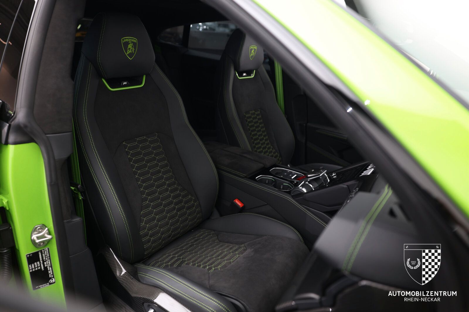 Lamborghini Urus - Bild 15