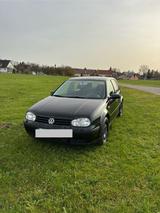 Volkswagen Golf IV, 1.6 L - Volkswagen Golf aus 2001: Iv