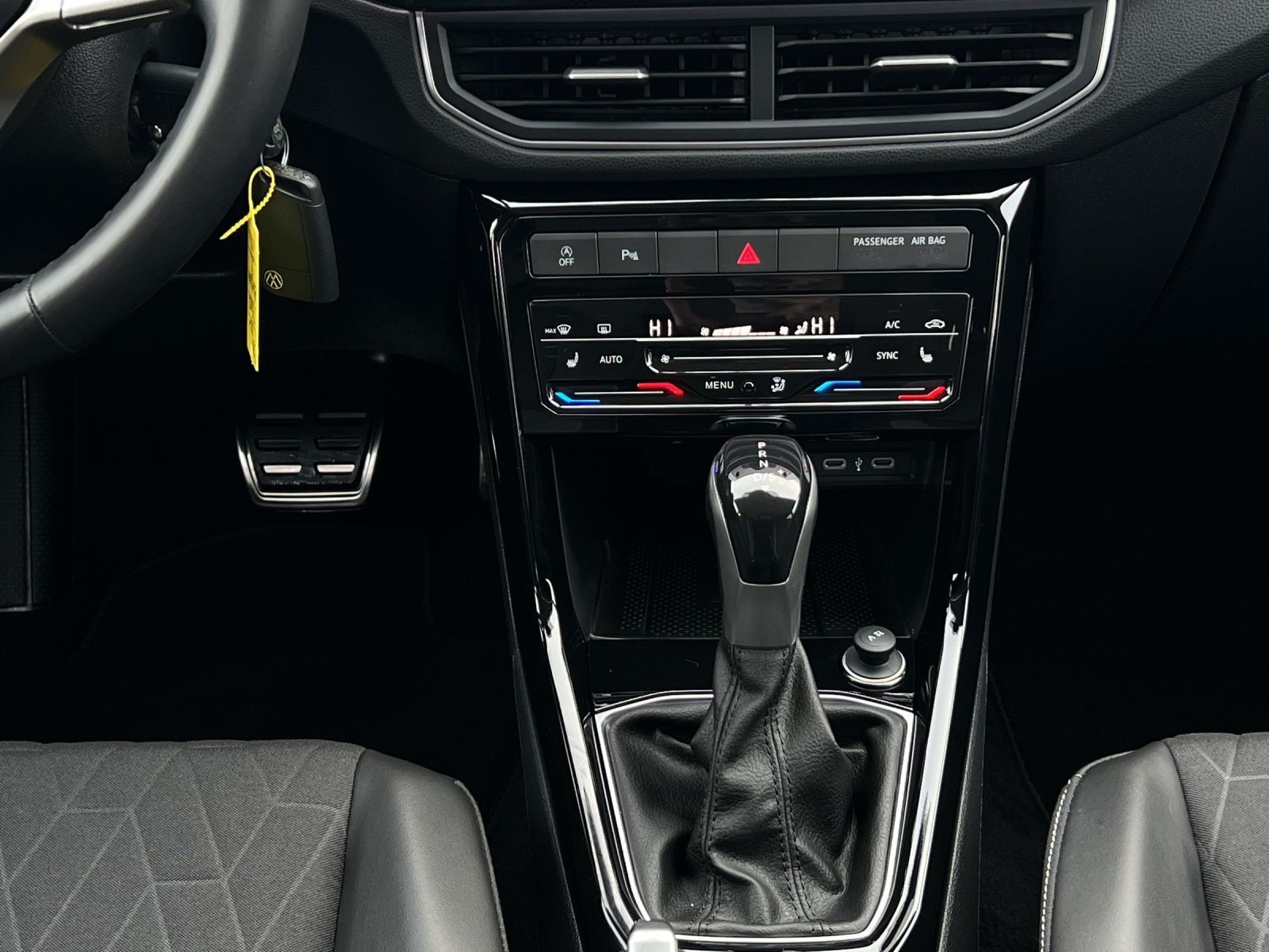 T-Cross Goal 1.0 TSI DSG Navi*ACC*LED