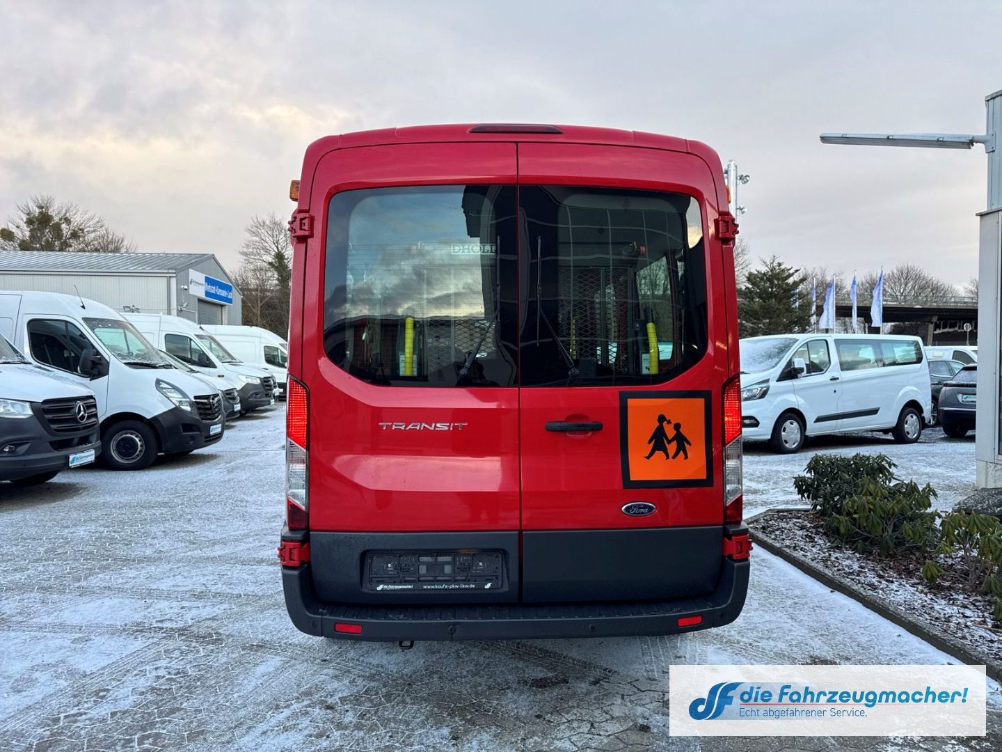 Fahrzeugabbildung Ford Transit Kombi 350 L3 *Stdhzg. Klima*Trend 2.0 TD