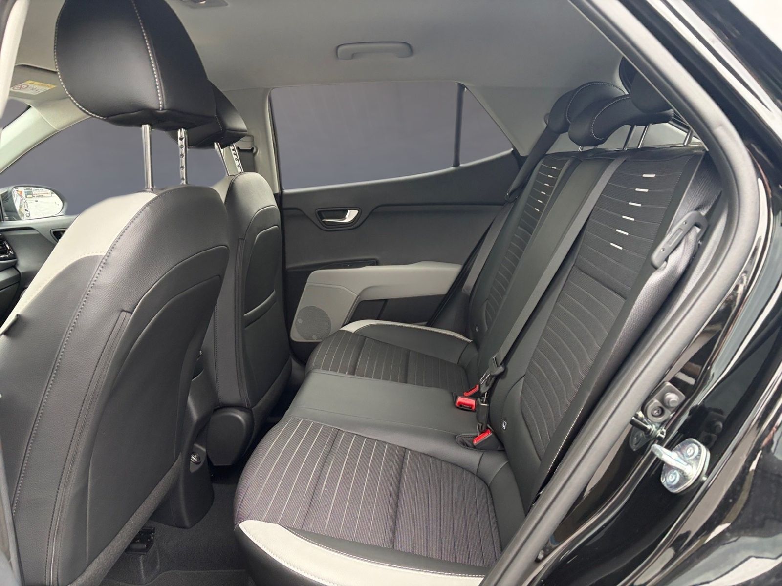 Fahrzeugabbildung Kia Stonic (YBCUV) Spirit