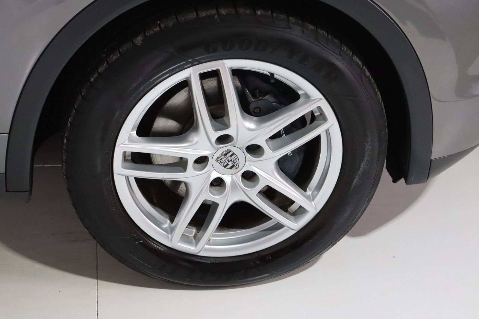 Fahrzeugabbildung Porsche Cayenne 3.6 V6 Tiptronic Leder Navi Top Zustand