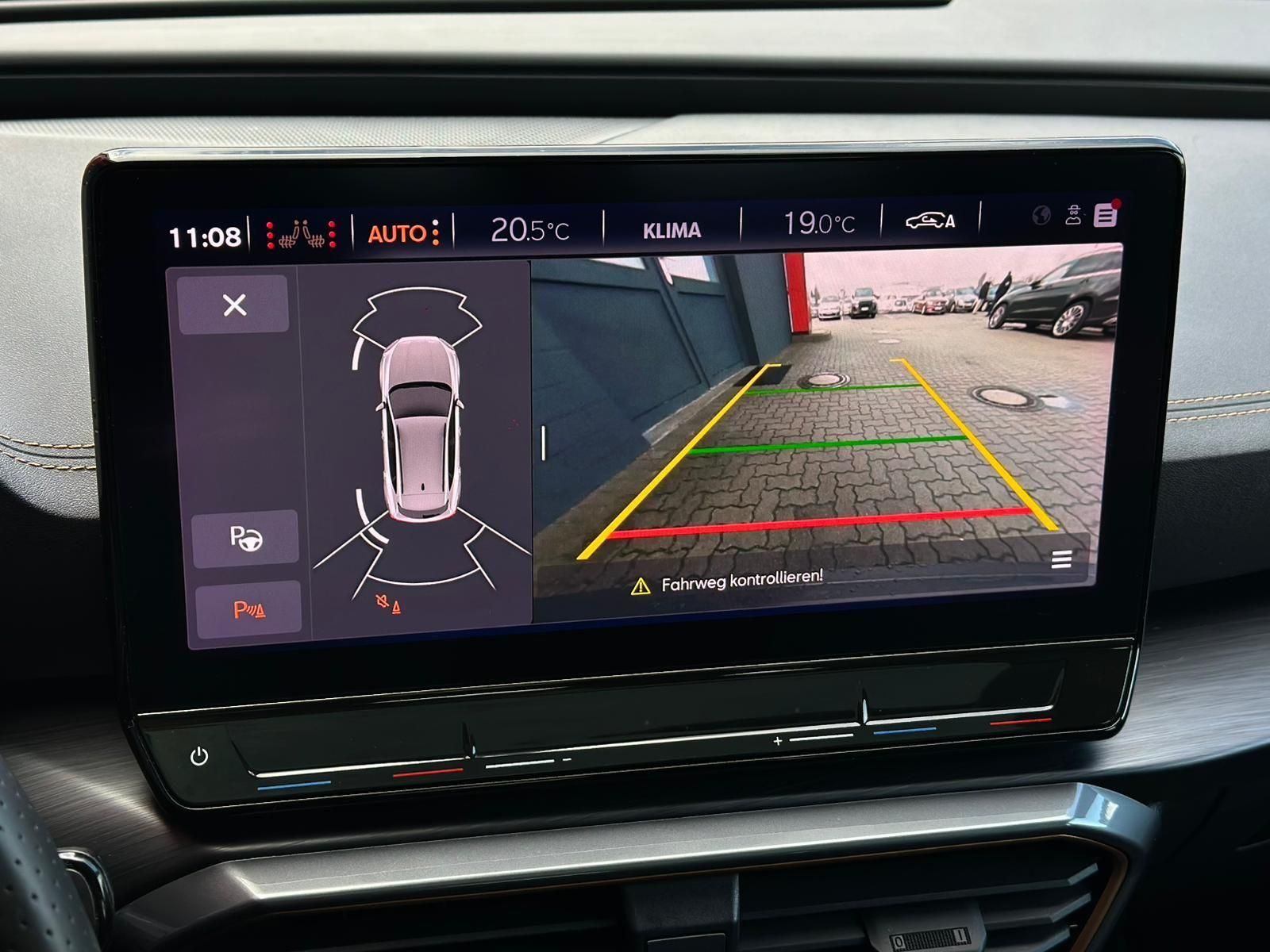 CUPRA Formentor 2.0TSI VZ - Image 20