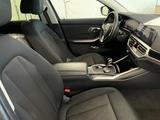 BMW 320 d Touring Advantage|Laser|CockpProf|ACC|Kam - gebrauchte BMW 320 aus dem Jahr 2022