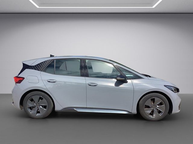 Born 58kWh 150 kW