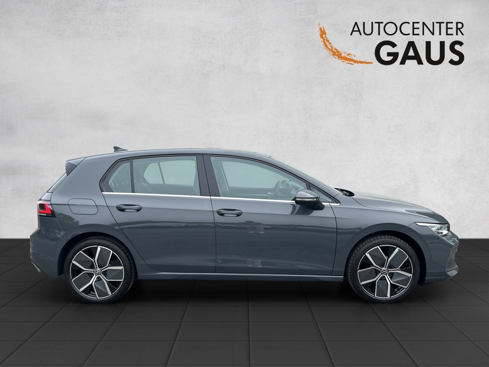 Golf VIII Style 1.5 eTSI DSG AHK*Navi*LED*Pano