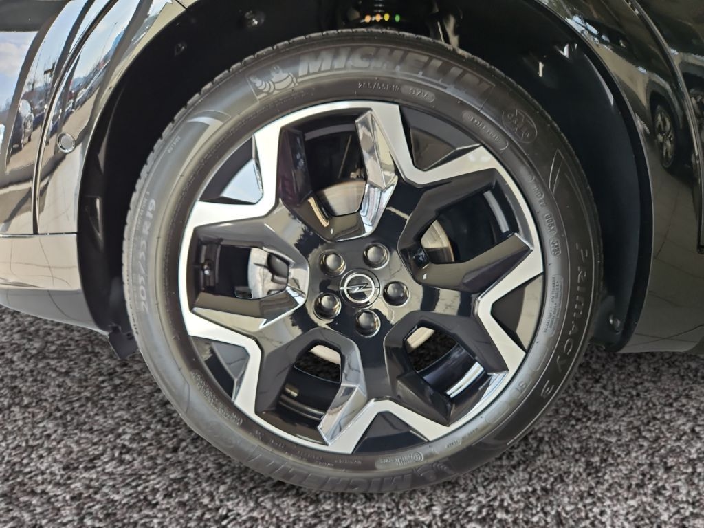 Fahrzeugabbildung Opel Grandland 1.5 D Automatik GS