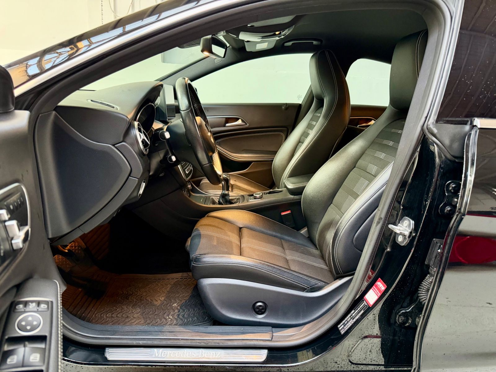 Mercedes-Benz CLA 180*URBAN*KLIMA*NAVI*MEMORY PAKET*KAMERA foto 9