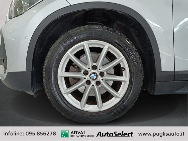 BMW X1 sDrive16d Business Advantage foto 14